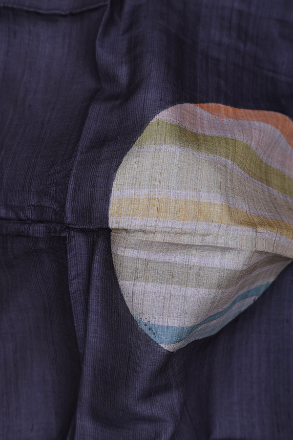 Tussar Silk Saree In Charcoal Grey With Circle Design