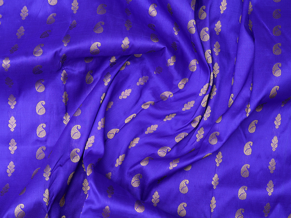 Paisley Buttas Dark Blue Kanchipuram Pavadai Sattai Material