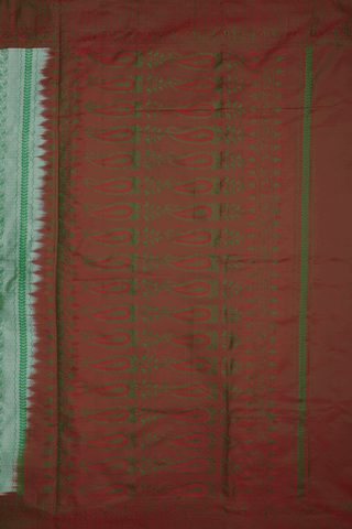 Paisley Threadwork Buttis Cream Green Kanchipuram Silk Saree