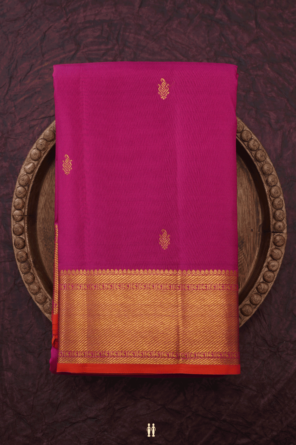 Paisley Zari Buttas Magenta Kanchipuram Silk Saree