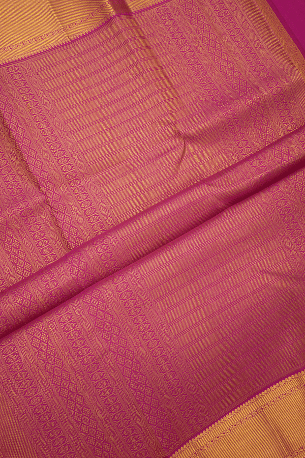 Paisley Zari Buttas Magenta Kanchipuram Silk Saree