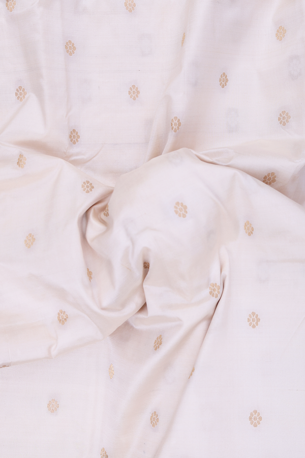 Paithani Silk Saree In Beige With Floral Buttis