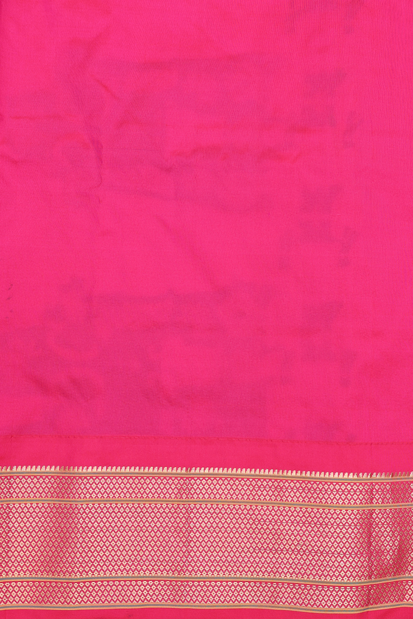 Paithani Silk Saree In Rani Pink With Chakram Buttas
