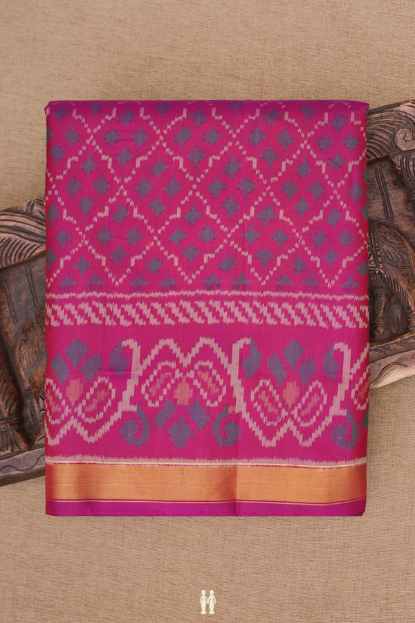 Patola Silk Saree In Berry Purple With Diamond Design