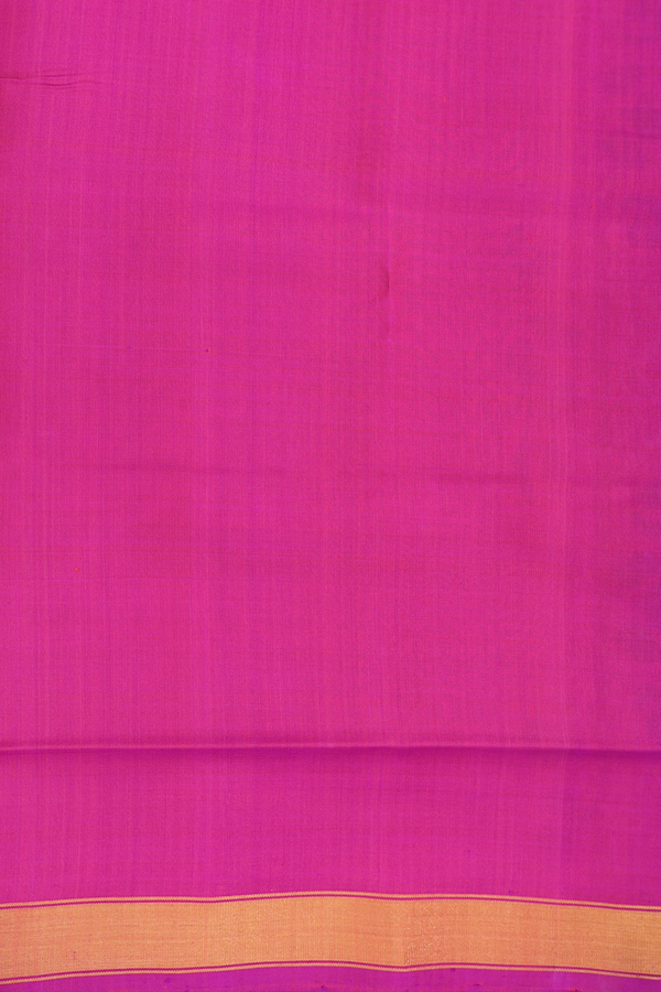 Patola Silk Saree In Berry Purple With Diamond Design