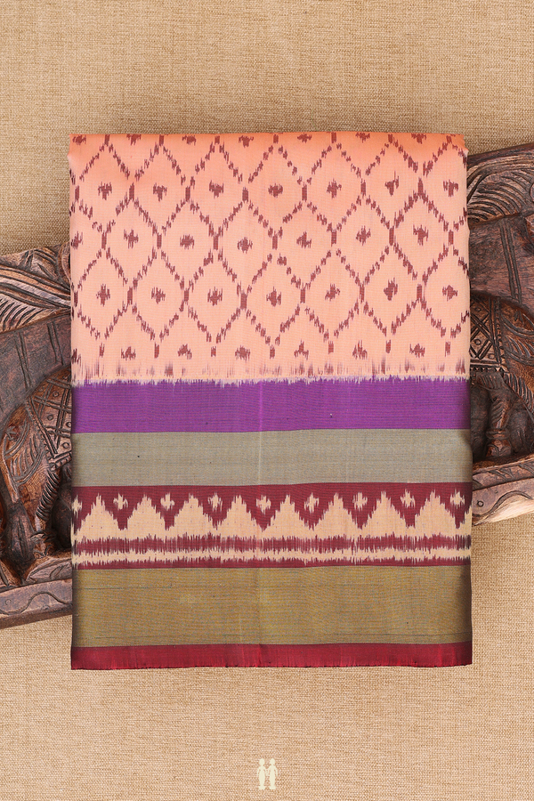 Patola Silk Saree In Rose Gold With Ogee Design