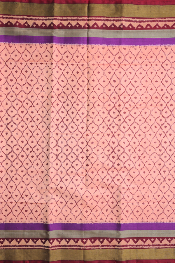 Patola Silk Saree In Rose Gold With Ogee Design