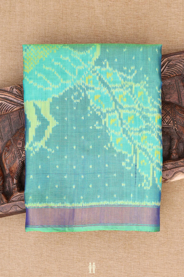 Patola Silk Saree In Dual Tone With Allover Design