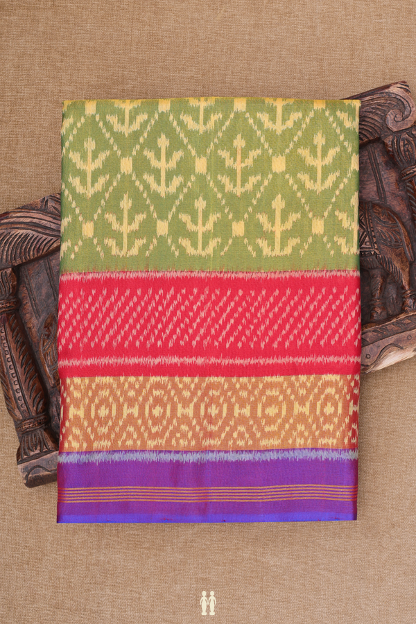 Patola Silk Saree In Green With Allover Design