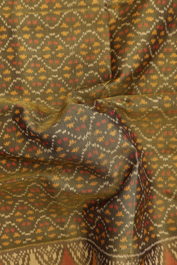 Patola Silk Saree In Green With Allover Design