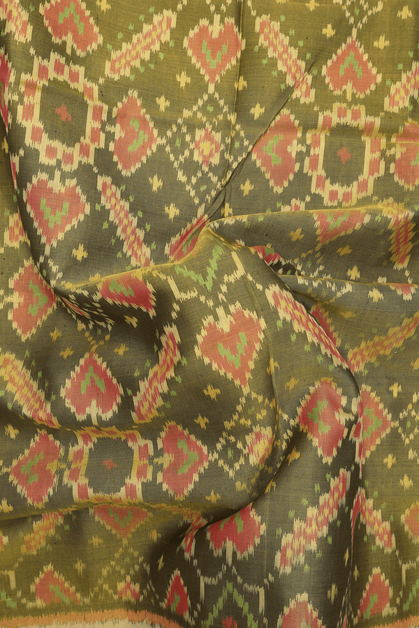 Patola Silk Saree In Green With Allover Design