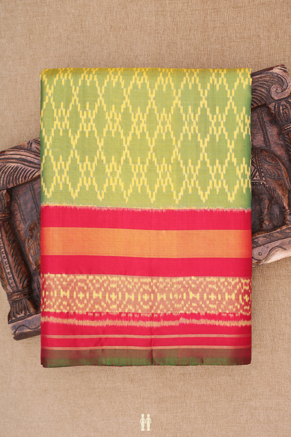 Patola Silk Saree In Green With Allover Design
