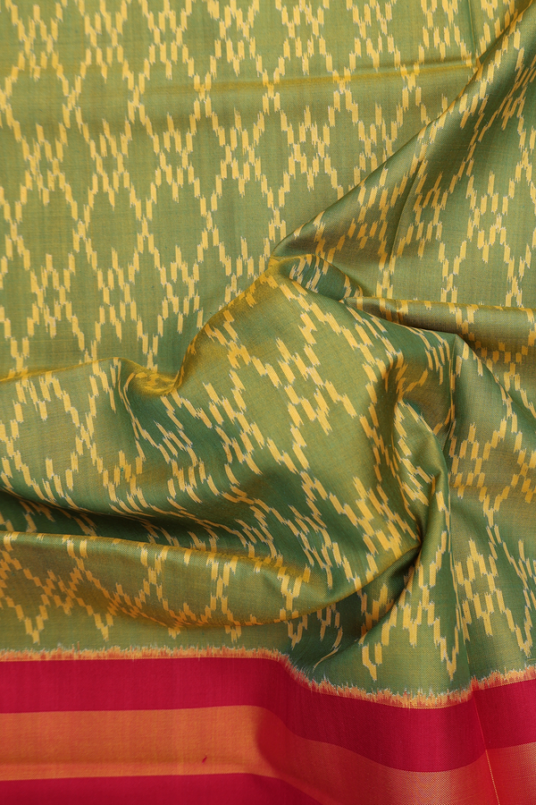 Patola Silk Saree In Green With Allover Design