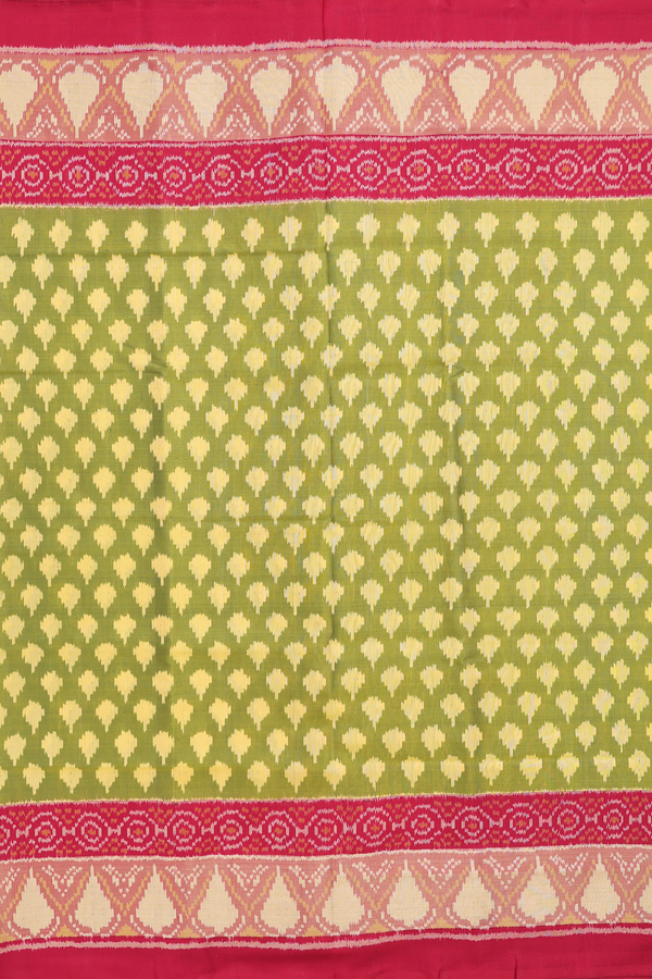 Patola Silk Saree In Green With Printed Buttas