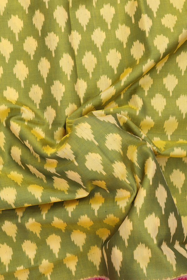Patola Silk Saree In Green With Printed Buttas