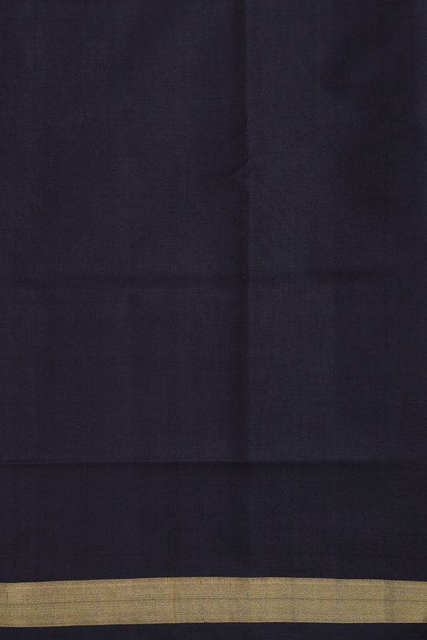 Patola Silk Saree In Grey With Diamond Design