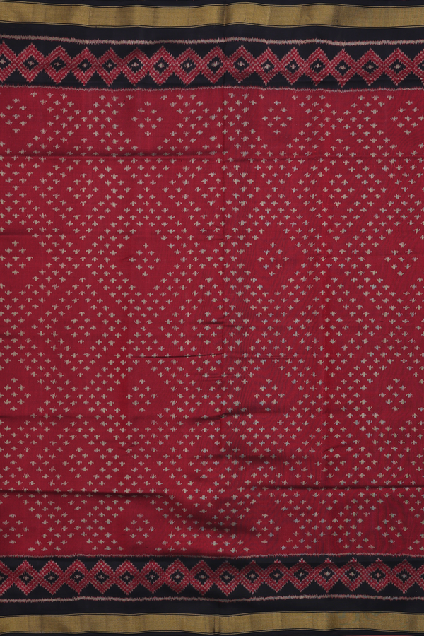 Patola Silk Saree In Maroon With Diamond Design