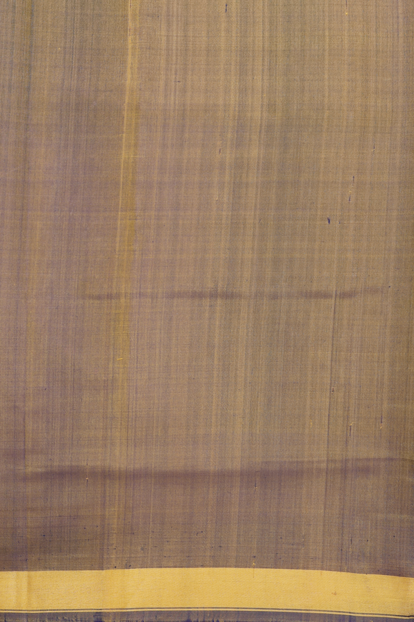 Patola Silk Saree In Purple With Diamond Design