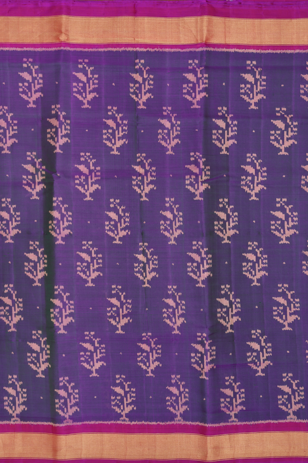 Patola Silk Saree In Dual Tone With Floral Motifs