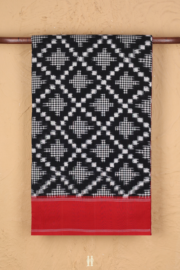Pochampally Cotton Saree In Black With Diamond Design