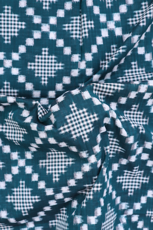 Pochampally Cotton Saree In Green With Diamond Design