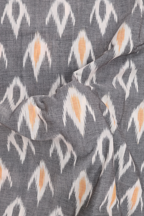Pochampally Cotton Saree In Grey With Ikat Design