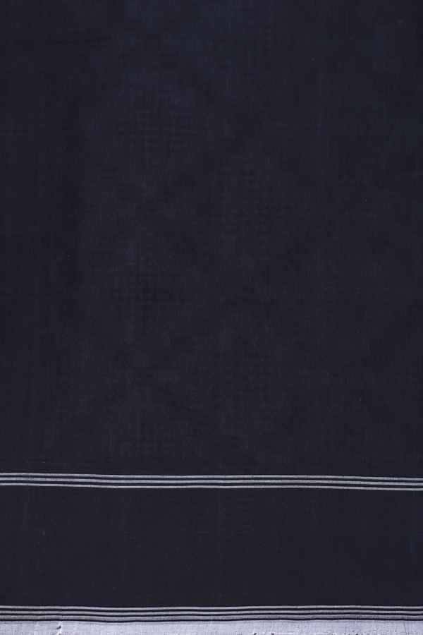 Pochampally Cotton Saree In White With Printed Design