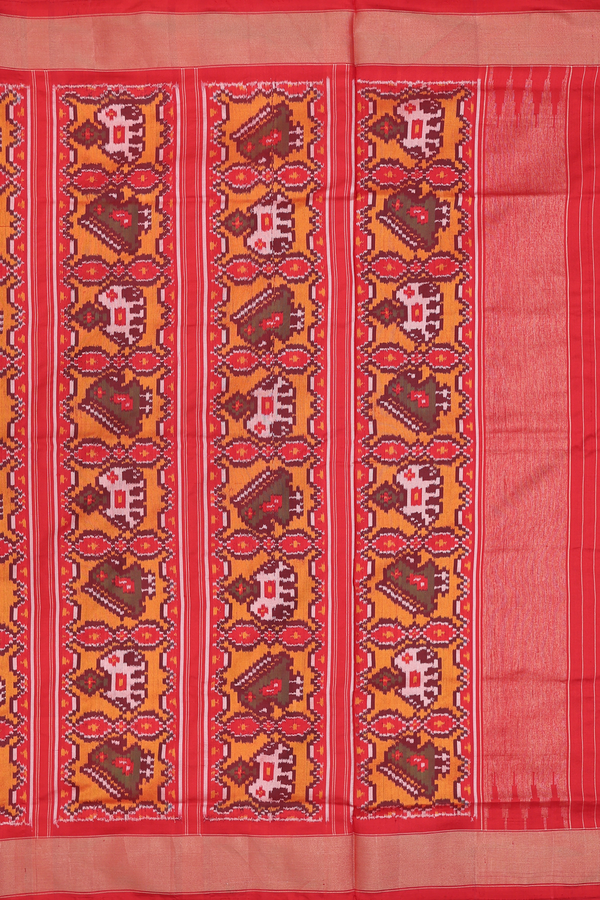 Pochampally Silk Saree In Forest Green With Elephant Border