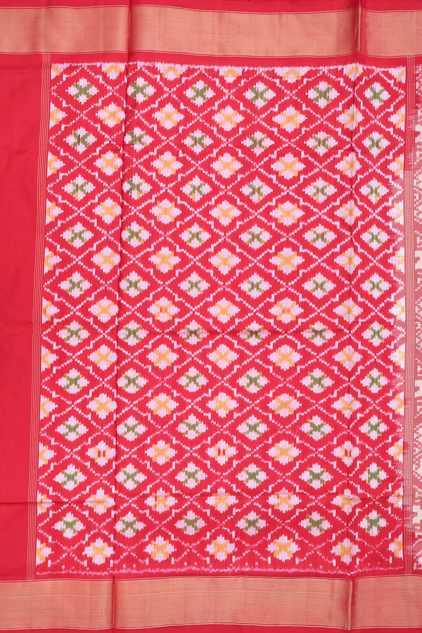 Pochampally Silk Saree In Beige With Ikat Design