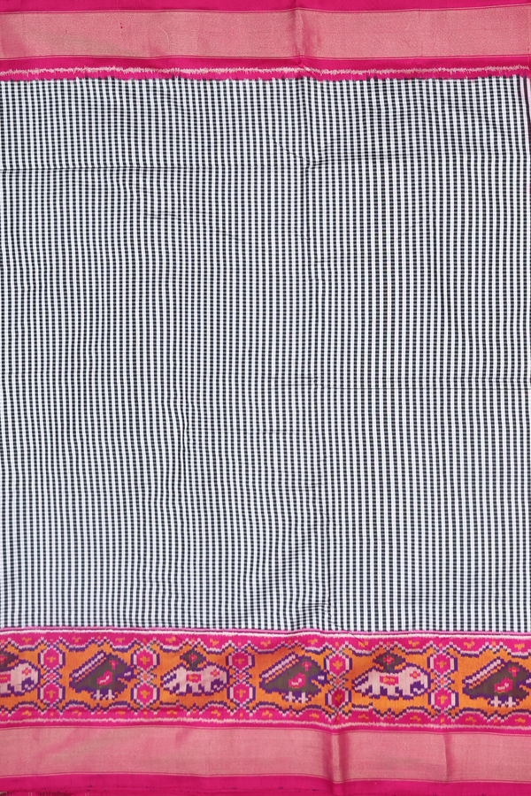 Pochampally Silk Saree In Black And White With Checks Design