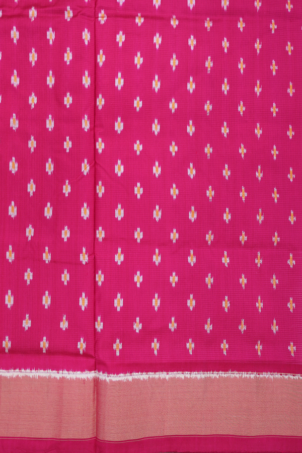 Pochampally Silk Saree In Black And White With Checks Design