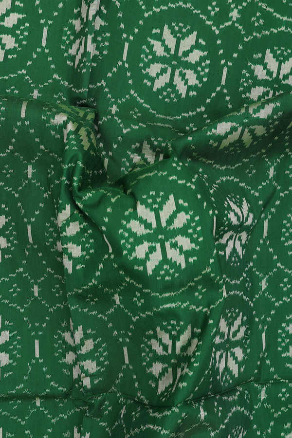 Pochampally Silk Saree In Dark Green With Floral Design