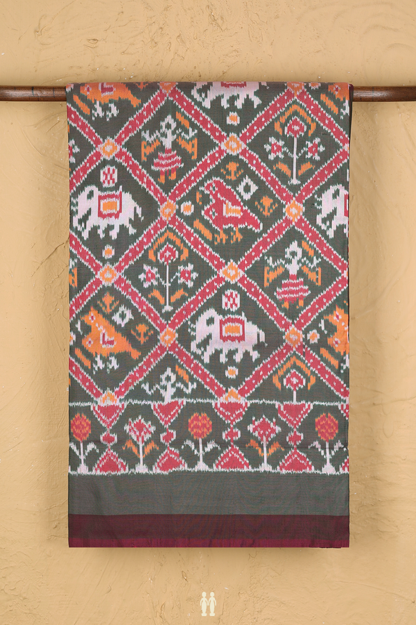 Pochampally Silk Saree In Dual Tone With Diamond Design