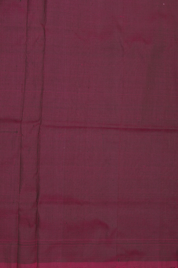 Pochampally Silk Saree In Dual Tone With Diamond Design