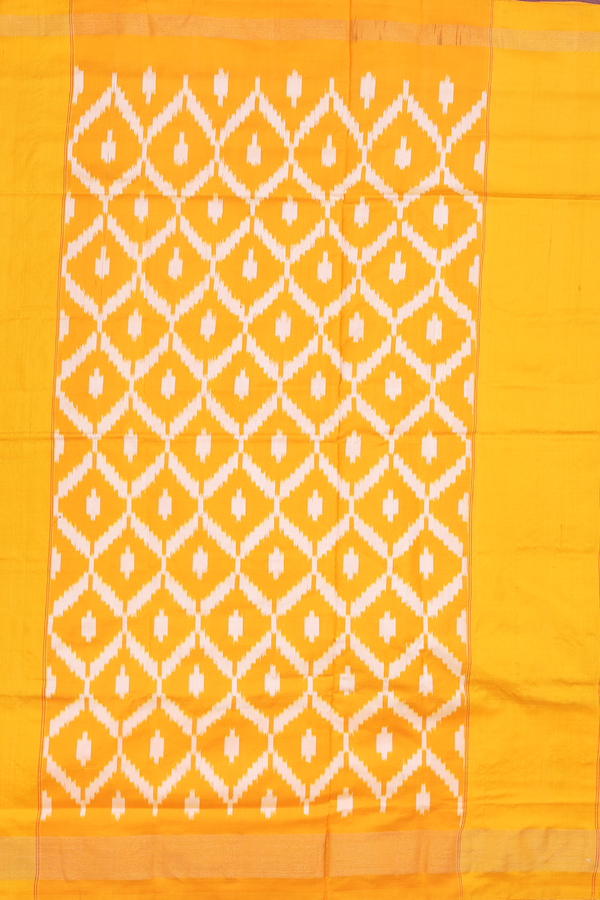 Pochampally Silk Saree In Emerald Green With Printed Design