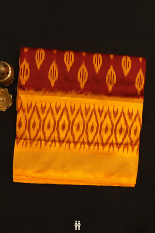 Pochampally Silk Saree In Maroon With Diamond Design