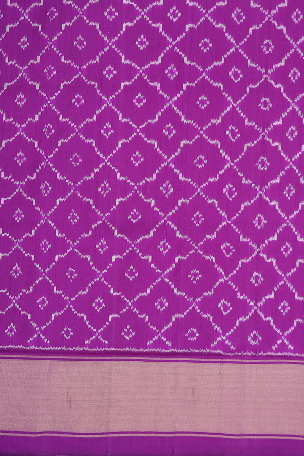 Pochampally Silk Saree In Multicolor With Printed Design