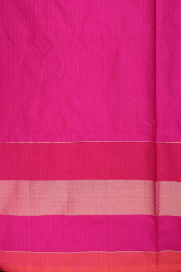 Pochampally Silk Saree In Navy Blue With Allover Design