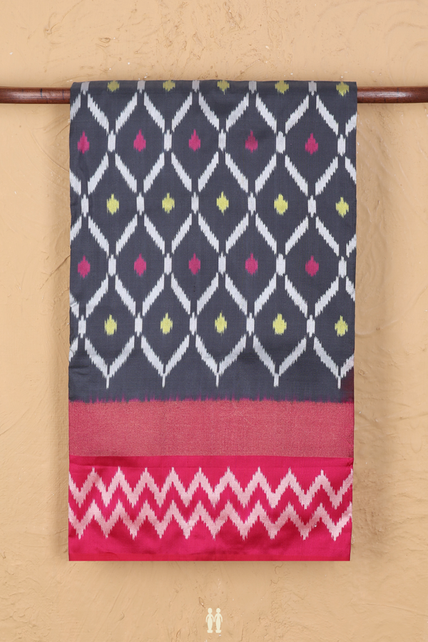 Pochampally Silk Saree In Pigeon Blue With Ogee Design