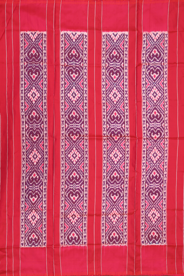 Pochampally Silk Saree In Pink With Ikat Design