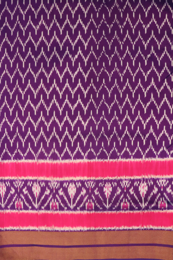 Pochampally Silk Saree In Purple With Chevron Design