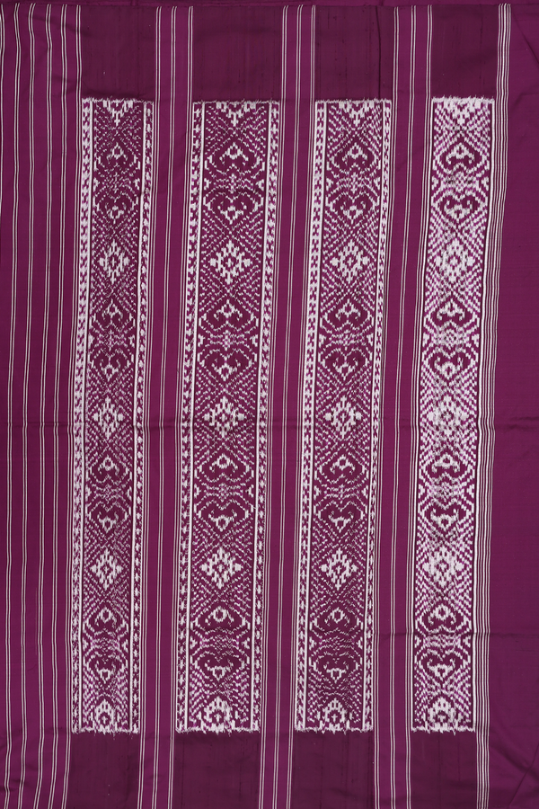 Pochampally Silk Saree In Purple With Ikat Buttas