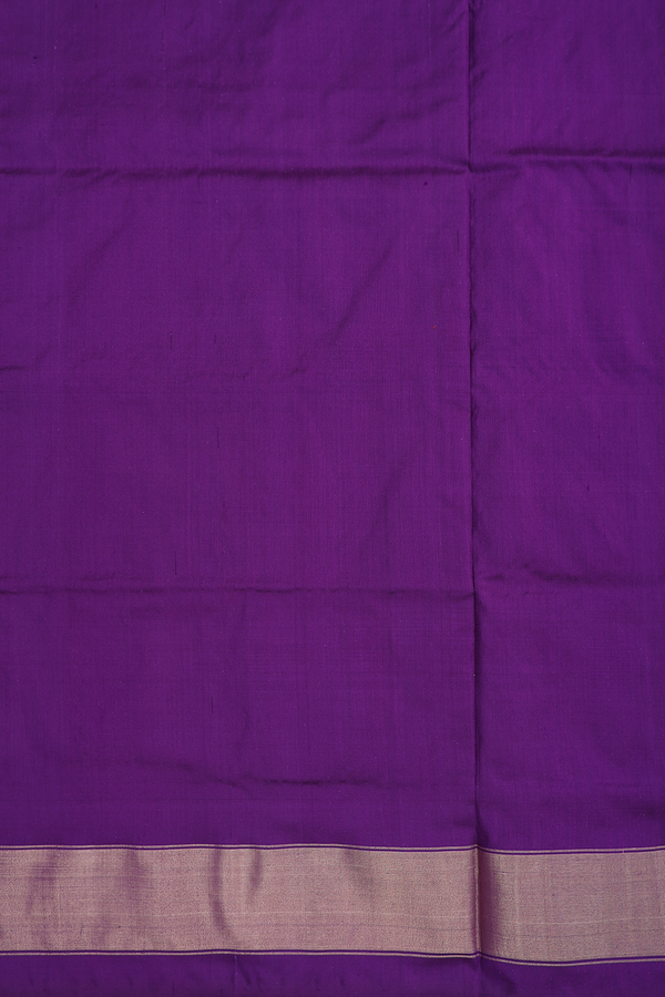 Pochampally Silk Saree In Purple With Parrot Design