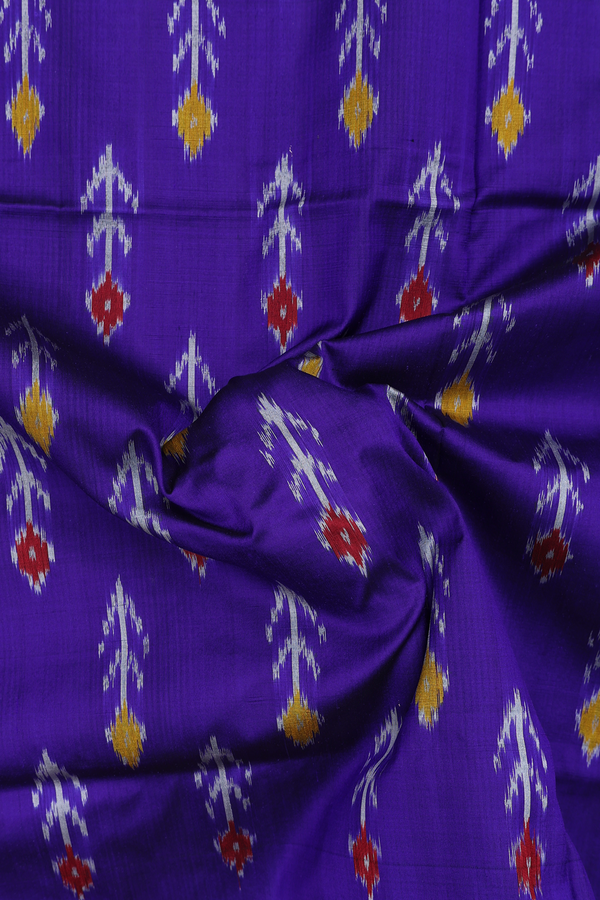 Pochampally Silk Saree In Purple With Printed Buttas