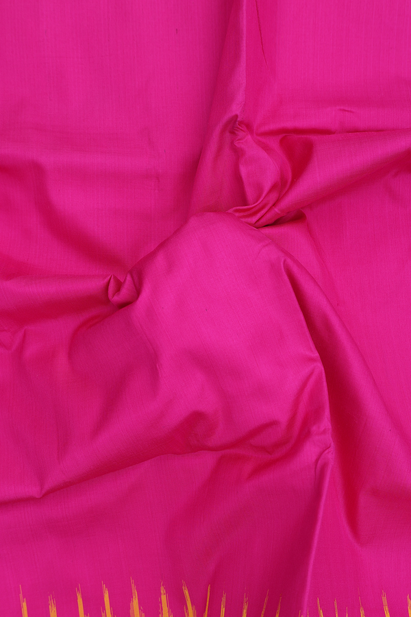 Pochampally Silk Saree In Rani Pink With Contrast Border