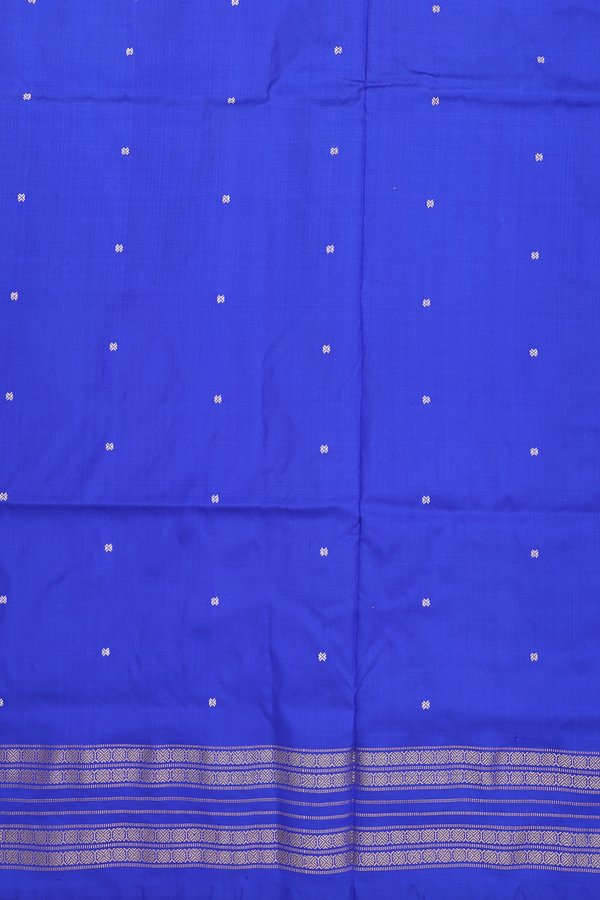 Pochampally Silk Saree In Royal Blue With Diamond Design