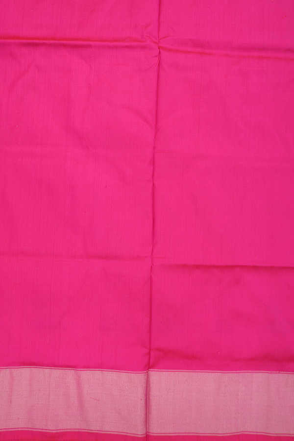 Pochampally Silk Saree In Saffron Yellow With Printed Design