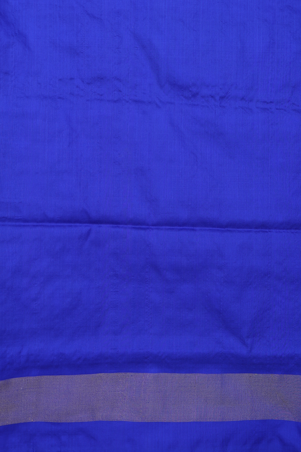 Pochampally Silk Saree In Vermillion Red With Printed Buttas