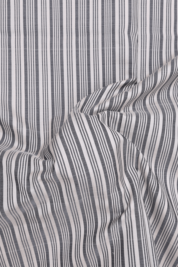 Pochampally Silk Saree In White And Grey With Stripes Design