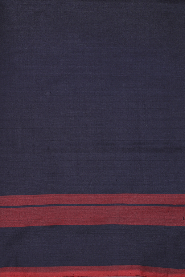 Pochampally Silk Saree In White And Grey With Stripes Design
